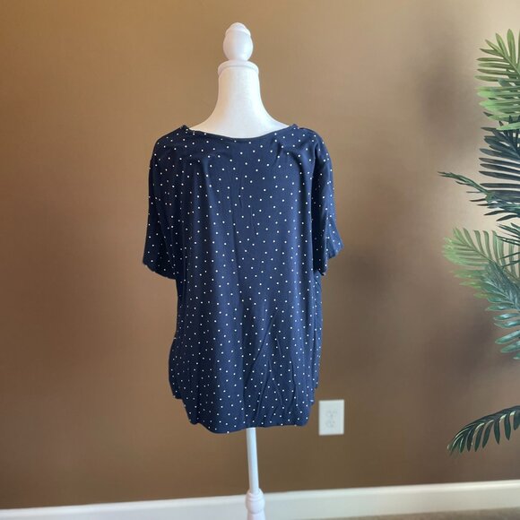 Old Navy luxe tee shirt - Picture 2 of 3